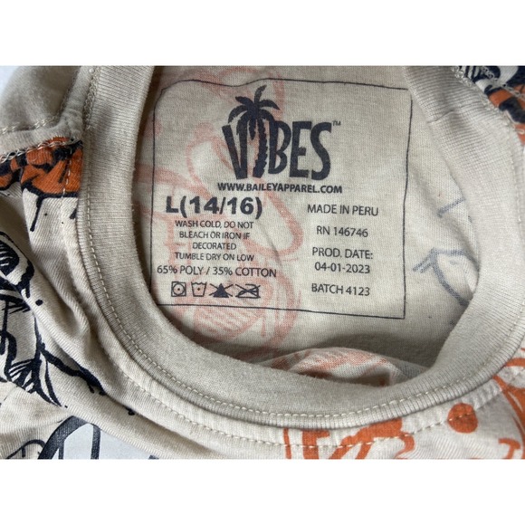 Vibes T Shirt Youth large 14/16  Short Sleeve Graphic Bear - Picture 6 of 11